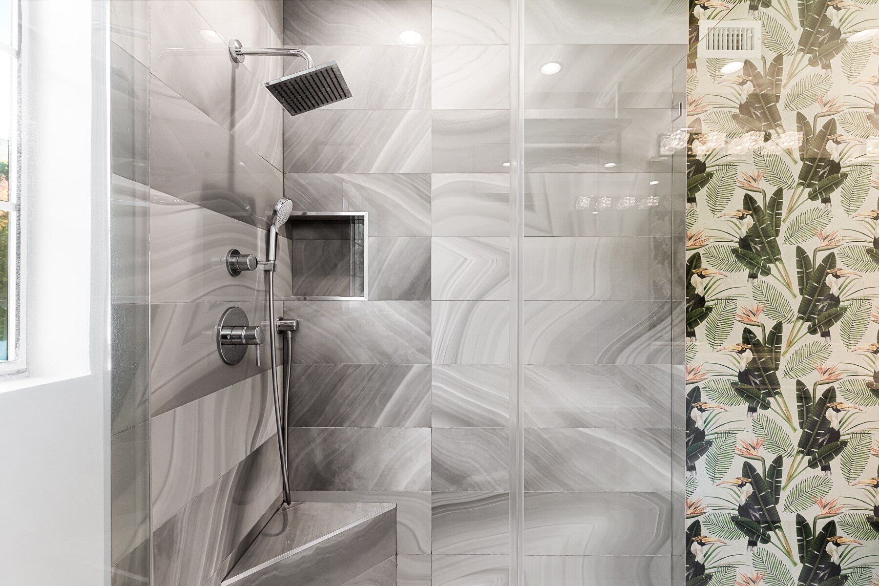 Building Photo - 3156 Dona Emilia Dr