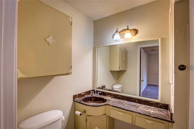 Building Photo - 5307 School Hill Cir