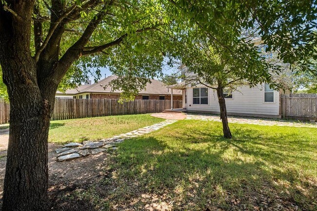 Building Photo - 11100 Los Comancheros Rd
