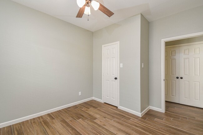 Building Photo - 3701 Chanterway St