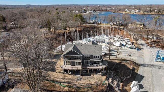 Building Photo - 47 Arnolds Neck Dr