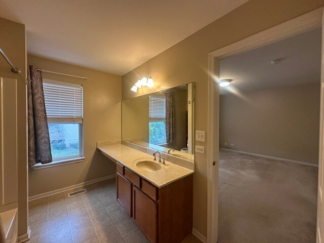 Building Photo - 3376 Bradbury Cir