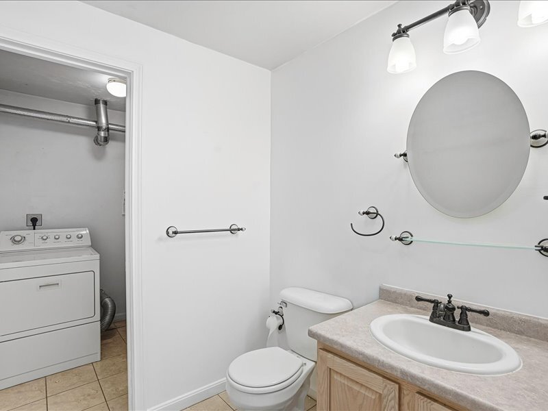 Building Photo - 20 Frongillo Farm Rd