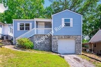 Building Photo - 204 Booth Rd