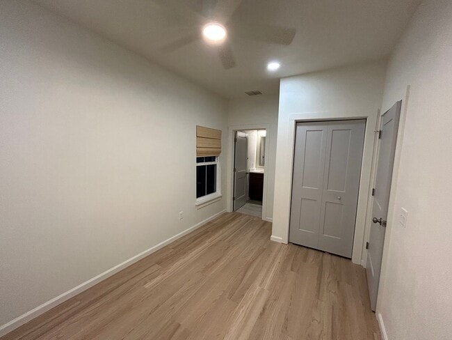 Building Photo - Beautiful Home in Newberry