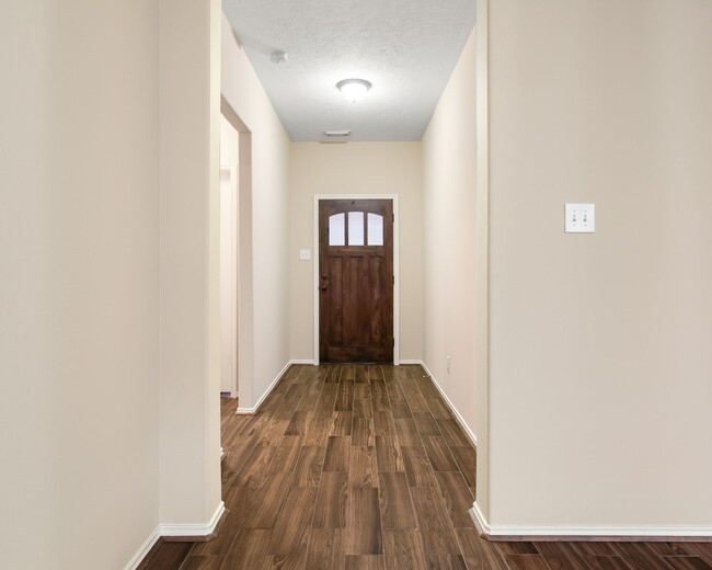 Building Photo - 26 S Vesper Bend Cir