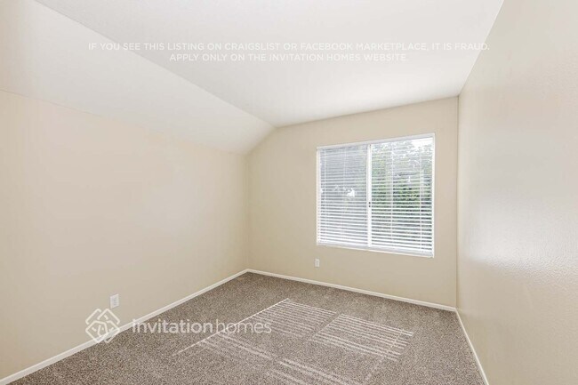 Building Photo - 24043 5 Tribes Trail