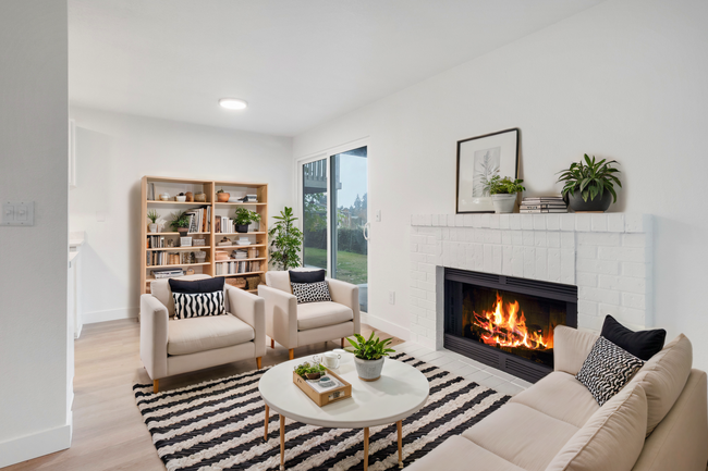 Interior Photo - Oak Park Apartments