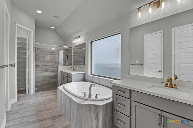 Building Photo - 524 Teakmill Trail