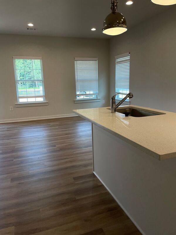 Building Photo - 476 O'Conner Blvd