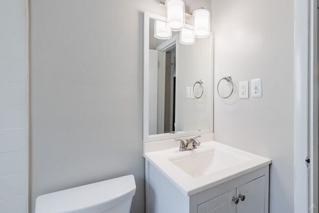 Building Photo - Second-Floor 2-Bedroom Premium Apartment | 850 SF