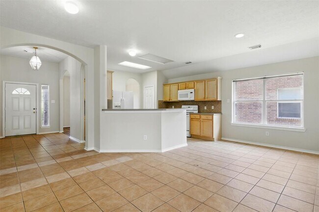 Building Photo - 4827 Claymill Ct