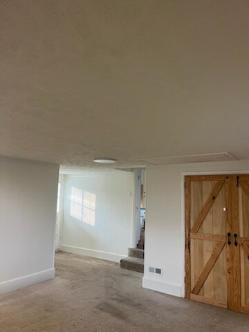 Building Photo - 138 Carriage Dr