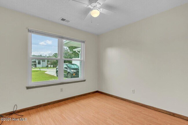 Building Photo - 295 Riggs Rd