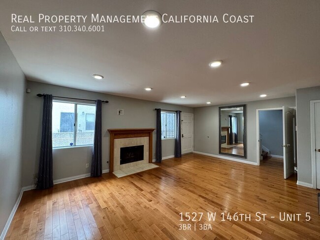 Building Photo - 1527 W 146th St