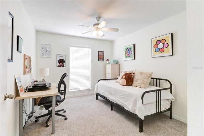 Building Photo - 4004 Foxtail Palm Ct