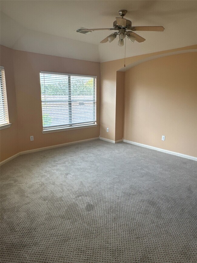 Building Photo - 506 Cypress Vista