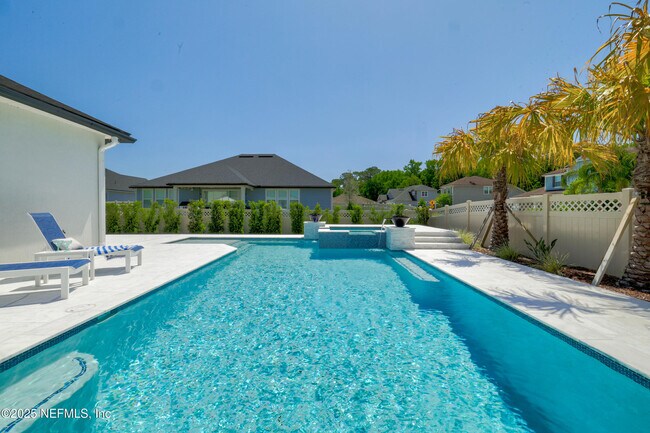 Building Photo - 318 Windwalker Dr