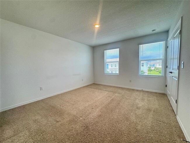 Building Photo - 8528 Daybreak St