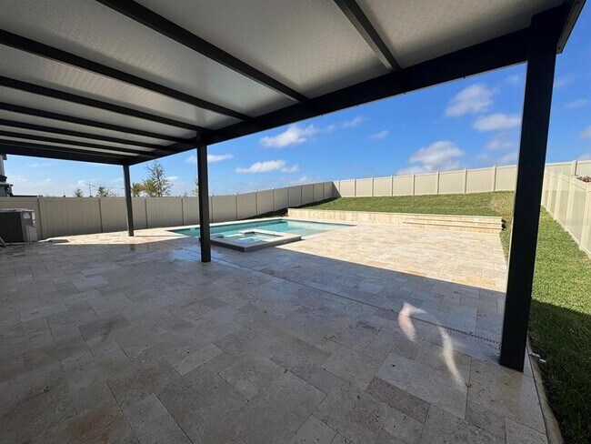 Building Photo - 16405 Silver Brk Wy