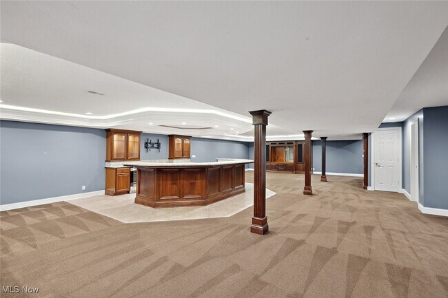 Building Photo - 6470 Aberdeen Ln