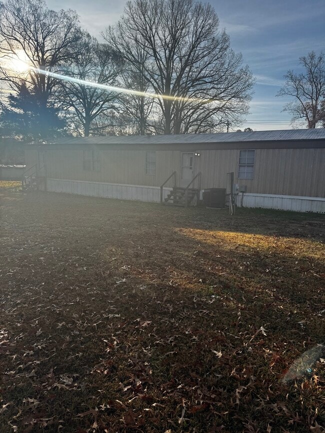 Primary Photo - 518 Daugherty Rd