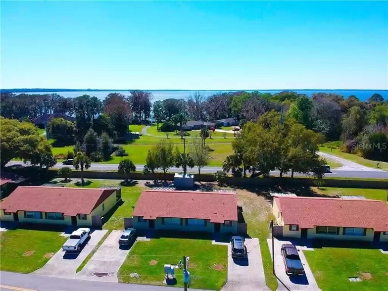 Building Photo - 1709 Lakewood Ave