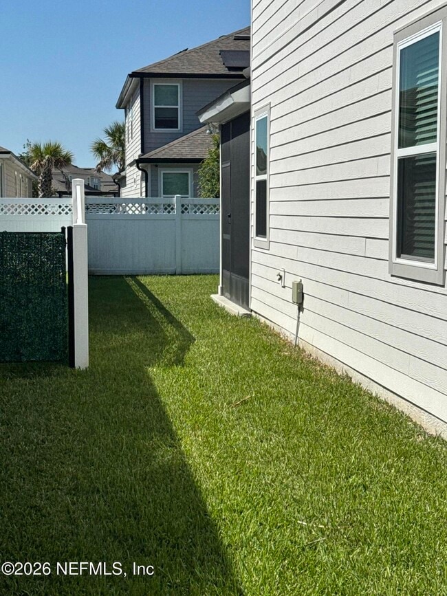 Building Photo - 172 Greenway Ln