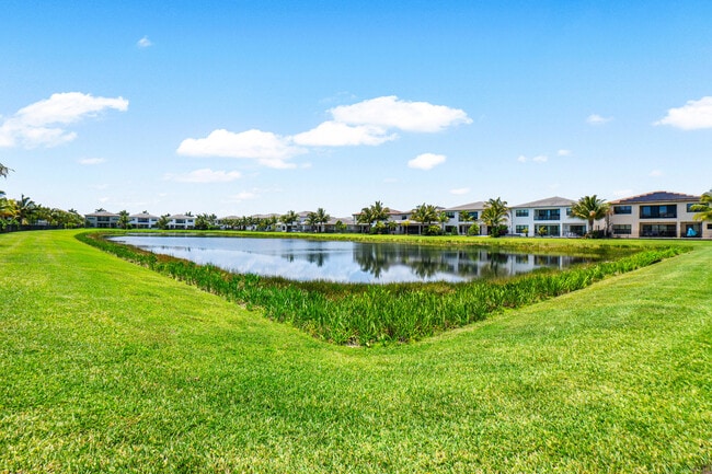 Building Photo - 8294 Fishhawk Falls Ct