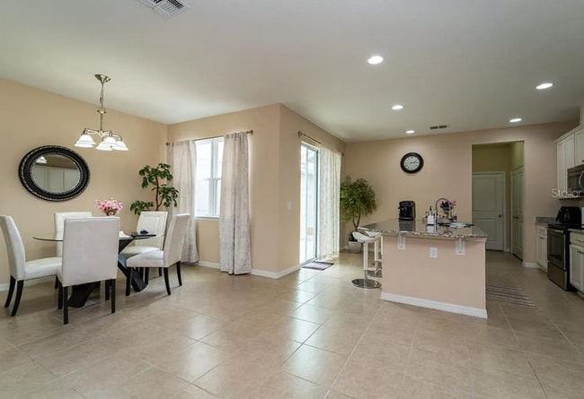 Building Photo - 13749 Beckman Dr