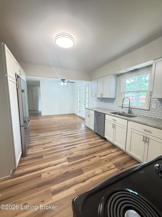 Building Photo - 4012 White Plains Ct
