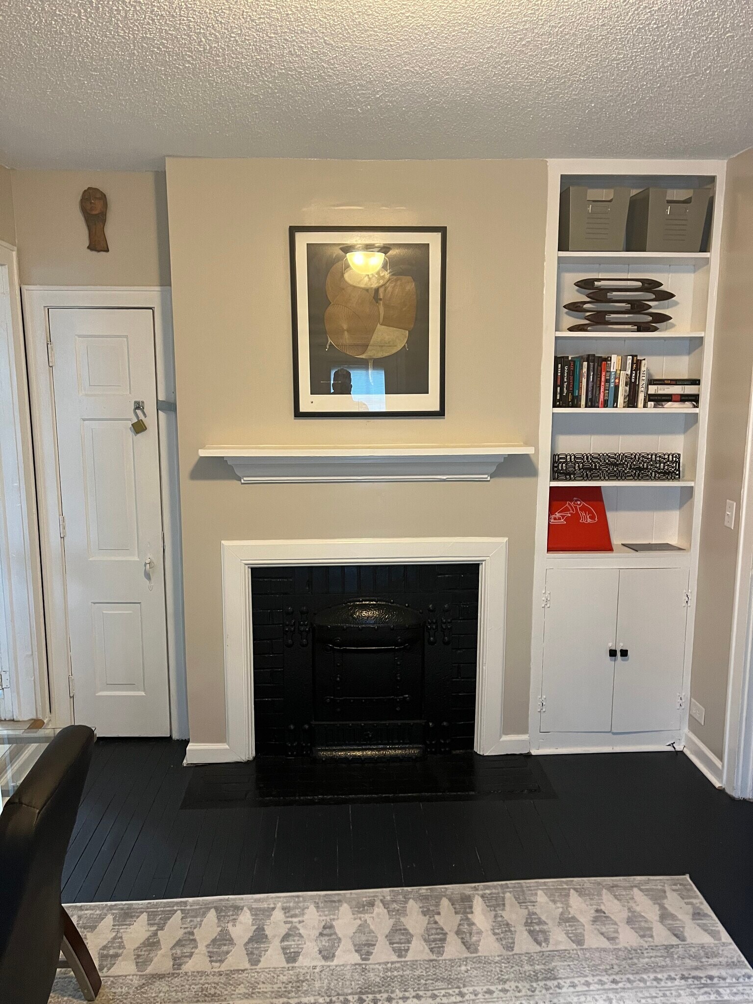 Building Photo - 611 Greenway Dr