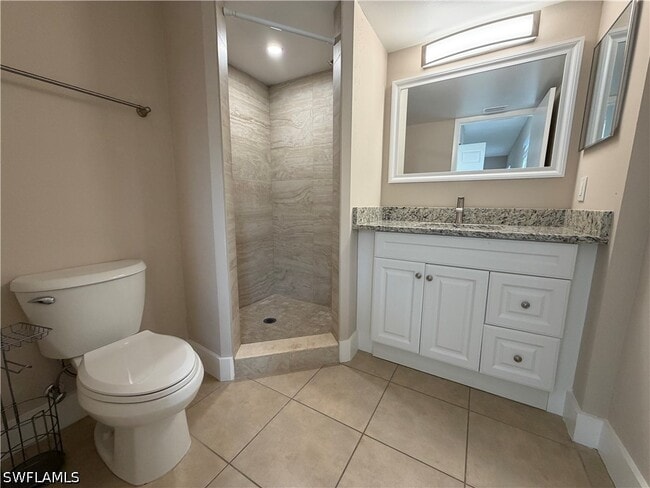 Building Photo - 5305 Summerlin Rd