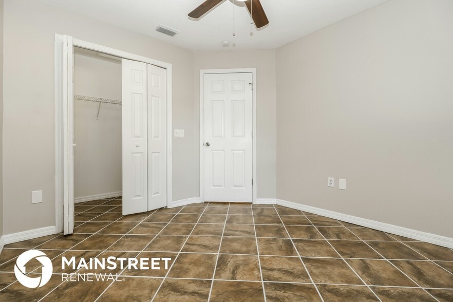 Building Photo - 7943 Indian Heights Dr