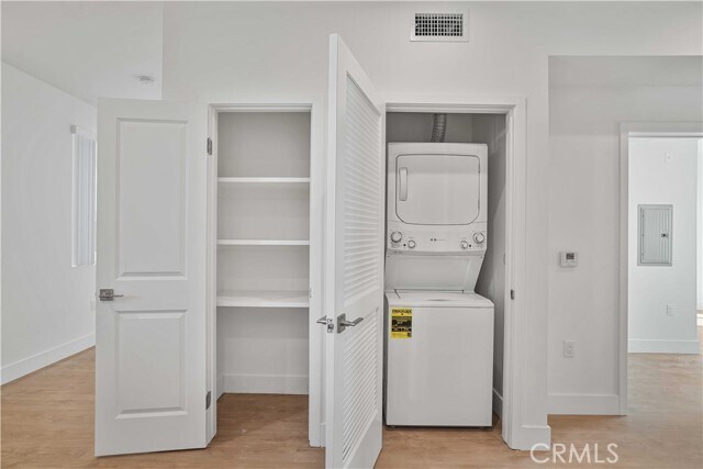 Building Photo - 8750 Sepulveda Blvd