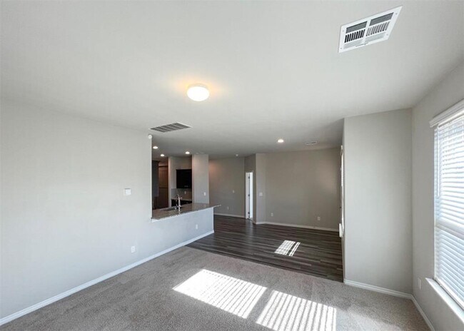 Building Photo - 14701 Rambling Crk Cir