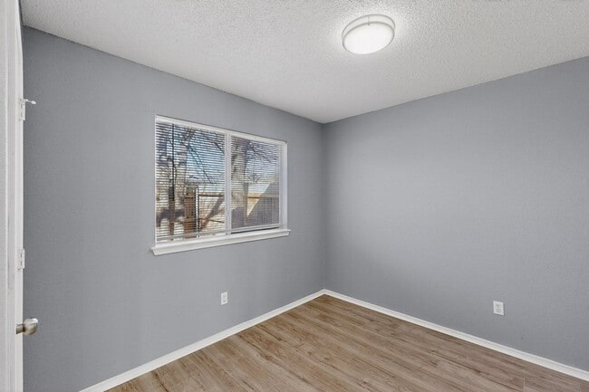 Building Photo - 4517 Ebbtide Ct