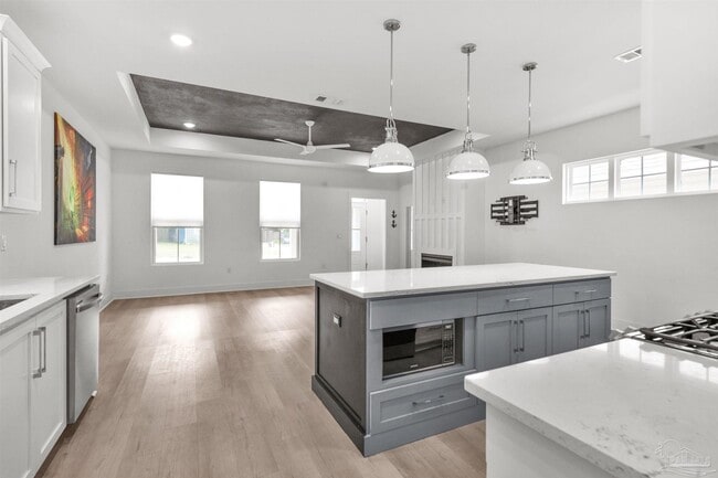 Building Photo - 17 N L St