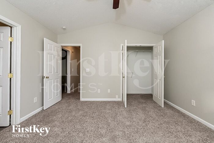 Building Photo - 136 Watercress Ct