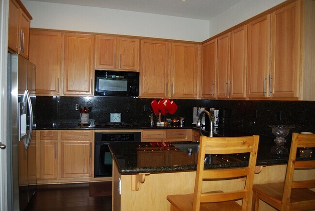 Building Photo - Single Level in Damonte Ranch