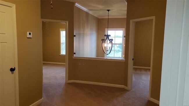 Building Photo - 3718 Weston Pl