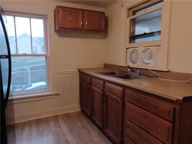 Building Photo - 73 Nokomis Dr