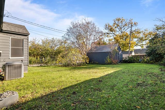 Building Photo - 4101 Lovell Ave