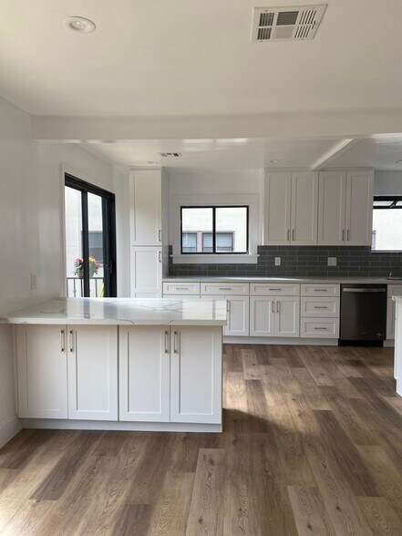 Building Photo - 1338 Berkeley St