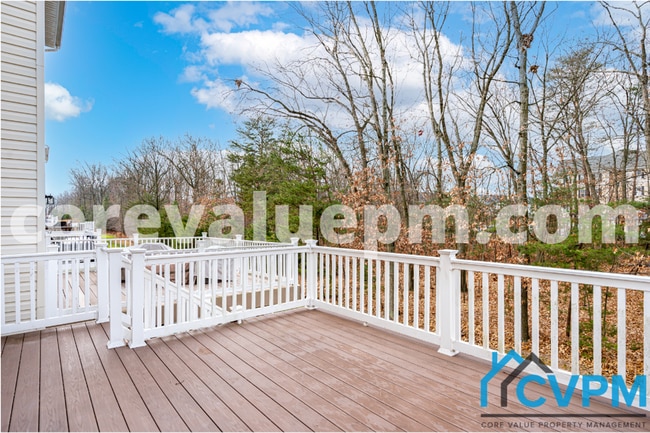 Building Photo - 7622 Timbercross Ln