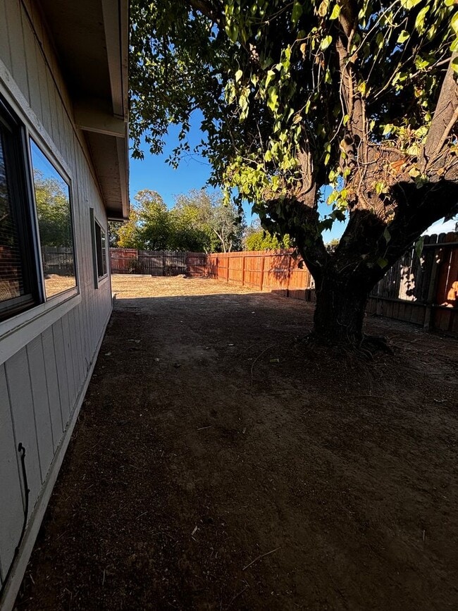 Building Photo - APPLY AT WWW.CVHOMES.COM