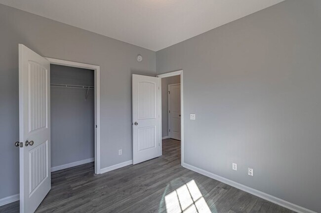 Building Photo - 377 Bobwhite Trail