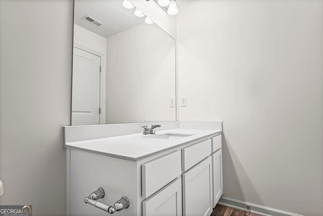 Building Photo - 1002 Paddington Dr