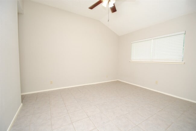 Building Photo - 3121 Trembling Creek Cir