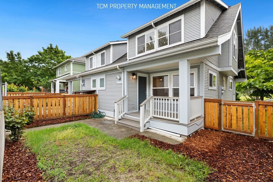 Building Photo - 2954 S Frontenac St